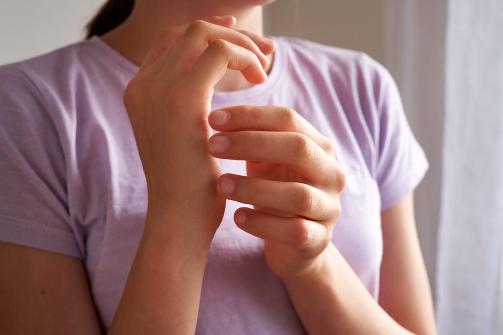 Tapping, also known as the emotional freedom technique, is a powerful stress-relief technique. It combines both cognitive and somatic approaches to healing, and stems from principles of Traditional Chinese Medicine (TCM), acupressure, acupuncture, and modern psychology.