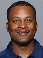 Tennessee Titans rehabilitation coach Adrian Dixon.