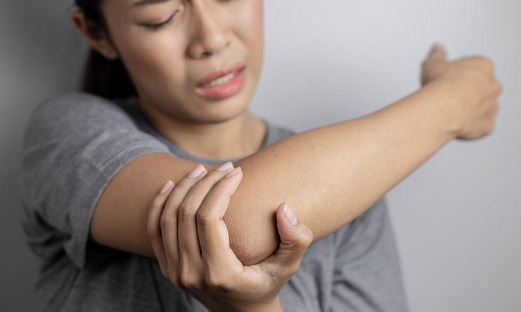 Elbow Out The Fit MT: Can’t Straighten Your Elbow Without Pain? The Solution is Here