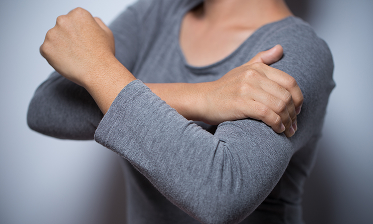 Massage therapists often use force, or additional pressure, to perform deep tissue massage on clients. Using an elbow to work deeper layers may achieve a result in tissue, but at what cost to the therapist Instead of relying on the massage therapist’s physical effort, Kinessage uses physics to effect change in tissue.