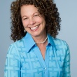 Miriam Zacharias headshot
