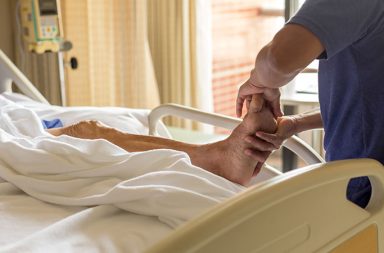 Massage therapists who work in hospitals in Pennsylvania, Ohio and Illinois sat down recently with the Massage Therapy Foundation (MTF) president to discuss their professional roles on the medical team, pay structures for this type of work, massage as a component of pain care, and how COVID-19 has changed the delivery of hospital-based massage therapy.